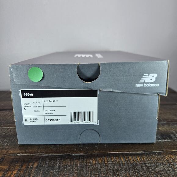 NEW New Balance 990v6 Kids Size 5 Marblehead White Running Shoe Sneaker GC990NC6 - Picture 12 of 12